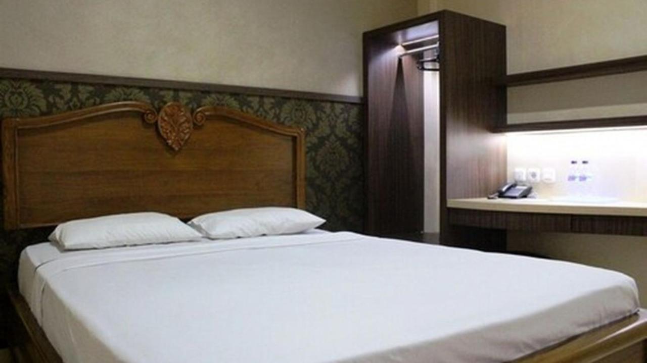 Hotel Besar Purwokerto Exterior foto