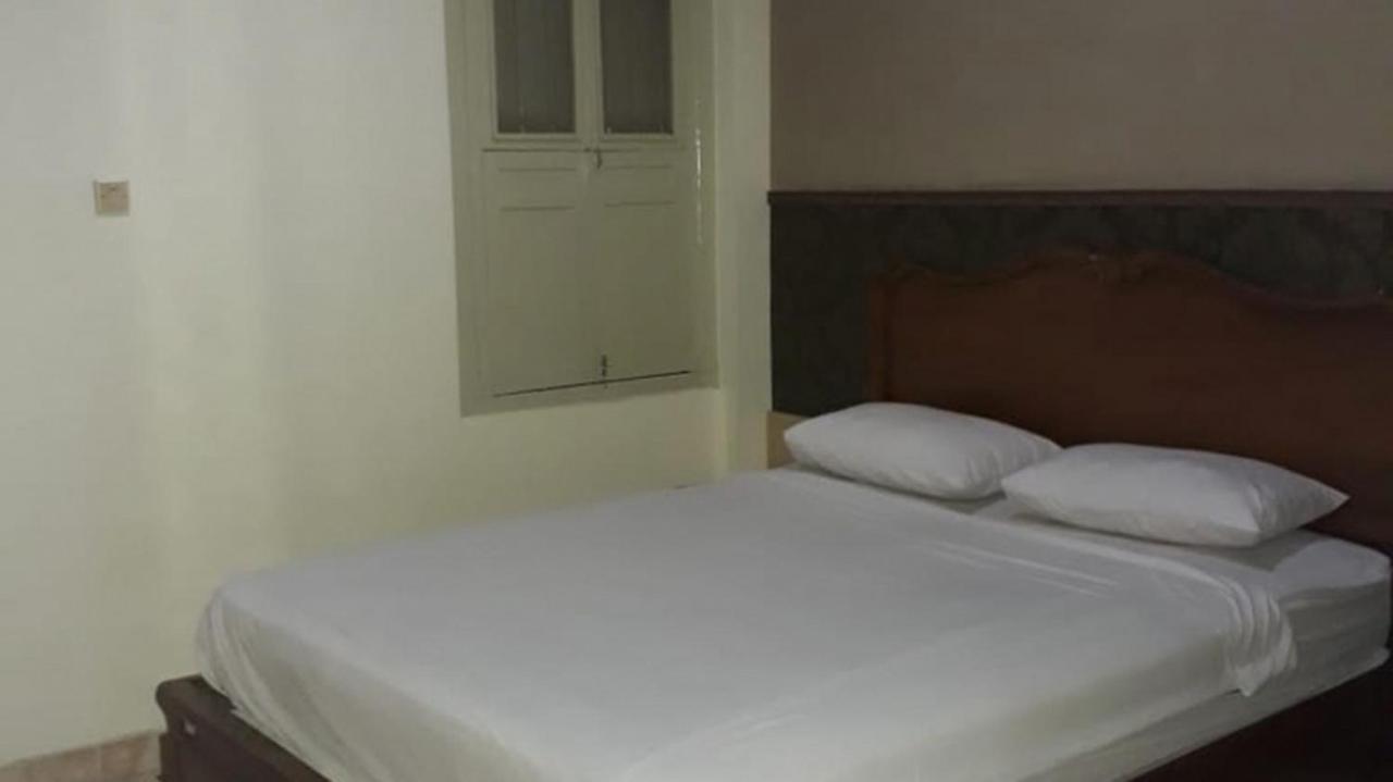 Hotel Besar Purwokerto Exterior foto