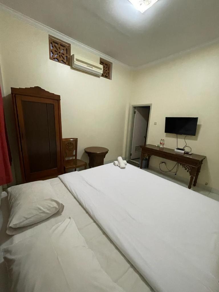 Hotel Besar Purwokerto Exterior foto