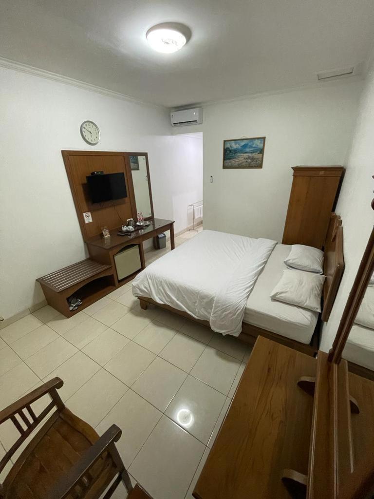 Hotel Besar Purwokerto Exterior foto
