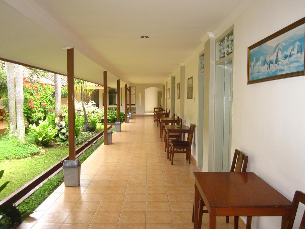 Hotel Besar Purwokerto Exterior foto