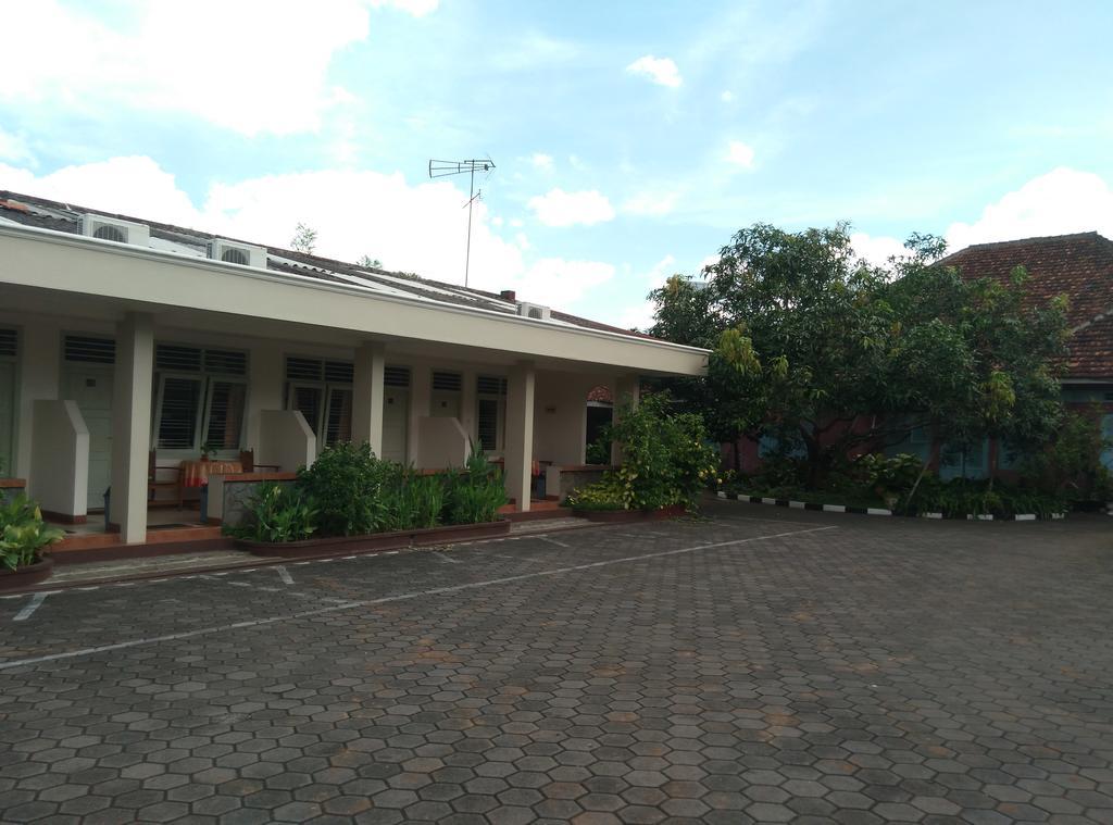 Hotel Besar Purwokerto Exterior foto